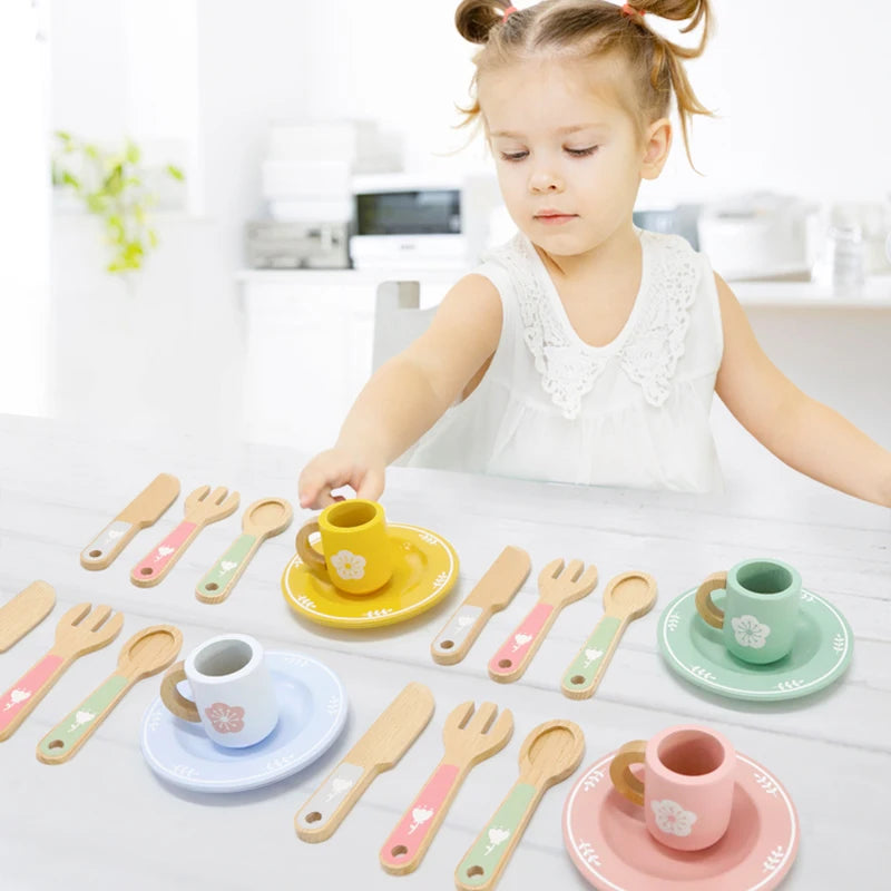 Little Kitchen Play Set