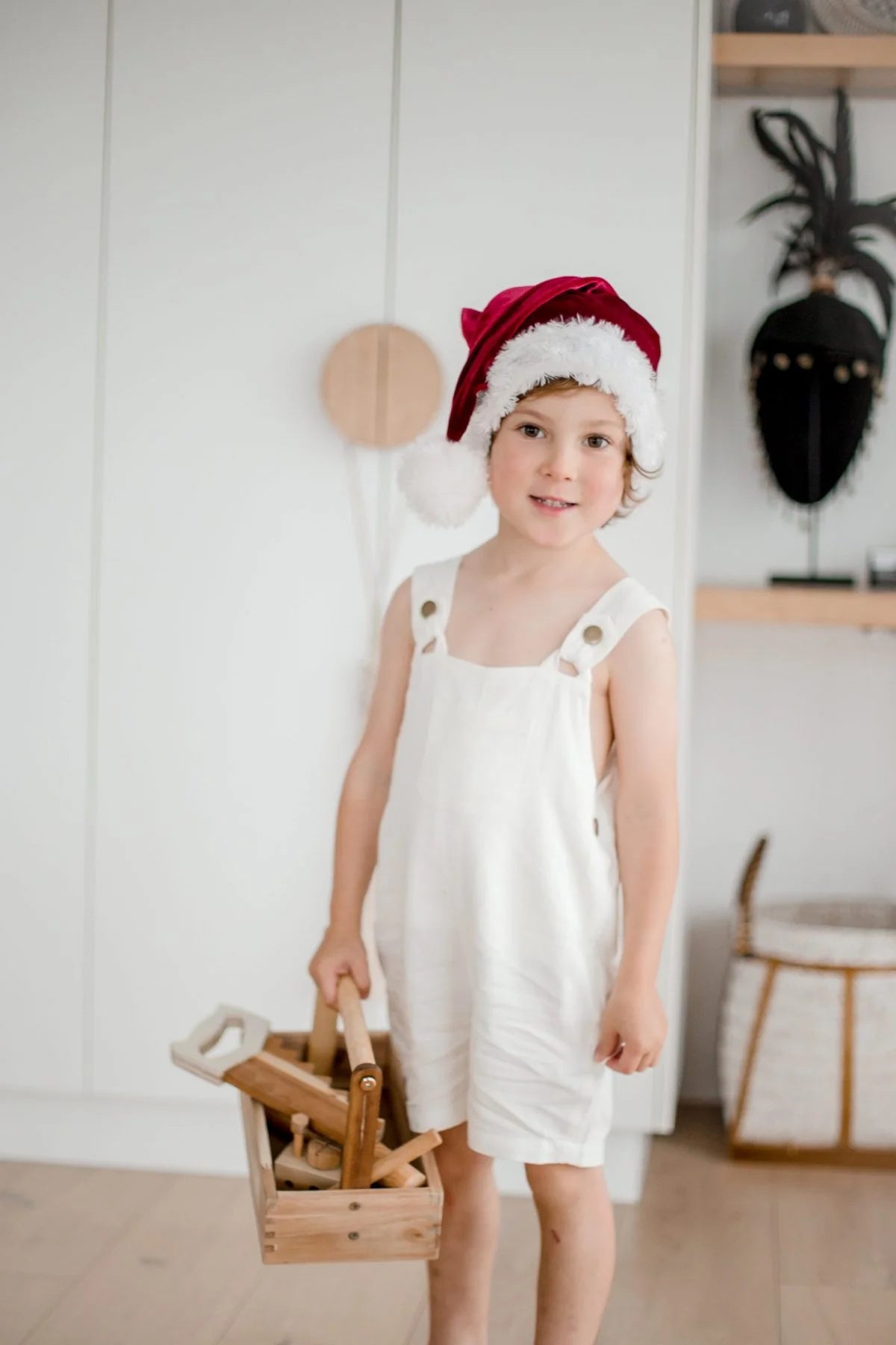 QToys Australia (USA) WOODEN TOOL SET